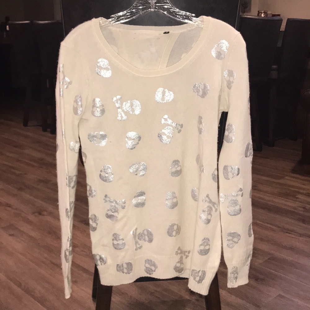 White Skull Cashmere